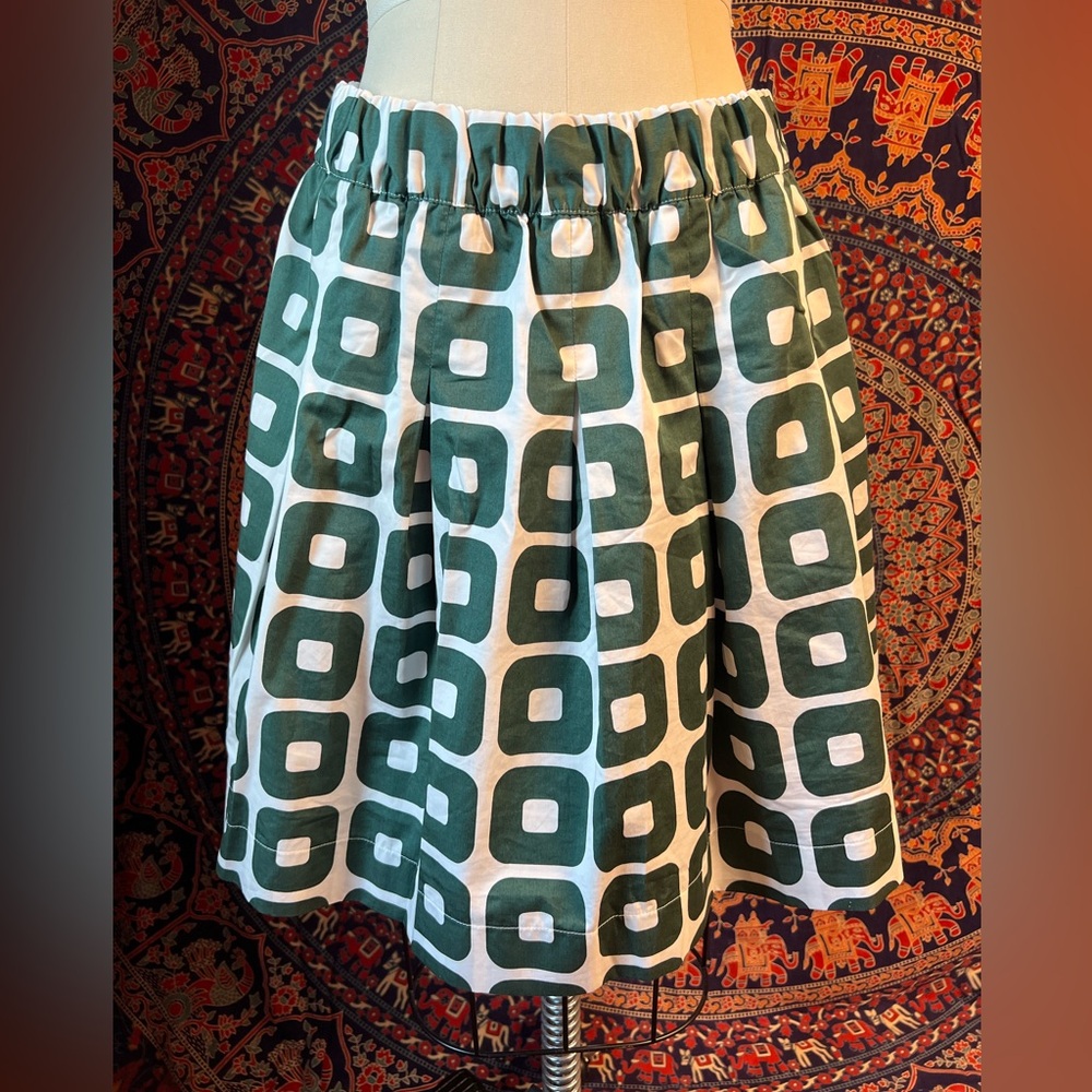 Boden Green Pleated retro print skirt, US6, UK12